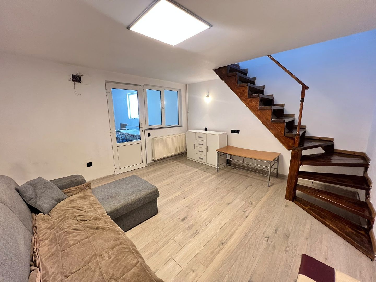 Casa individuala cu 3 camere | Curte cu terasa | Gratar din caramida | Parcare - Poză 3