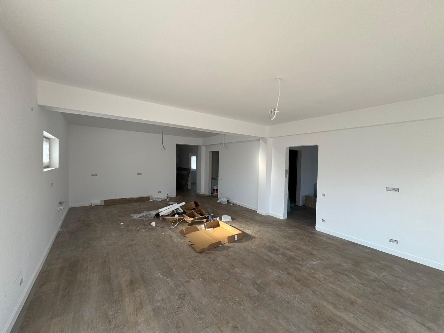 Casa 4 camere I Tunari I Complex I Premium - Poză 2