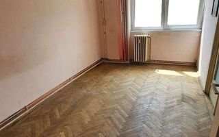Apartament cu 4 camere, zona Sala Polivalentă - Poză 2