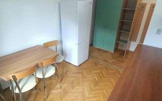 2 cam decomandat Odobescu , 56 mp, 2 balcoane - Poză 3