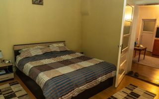 🏡 Casă spațioasă în Roșia, priveliște spre Munții Făgăraș - Comision 0% - Poză 11