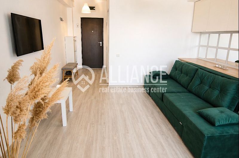 Studio la doi pasi de mare- (COD10) MAMAIA SAT - Poză 3