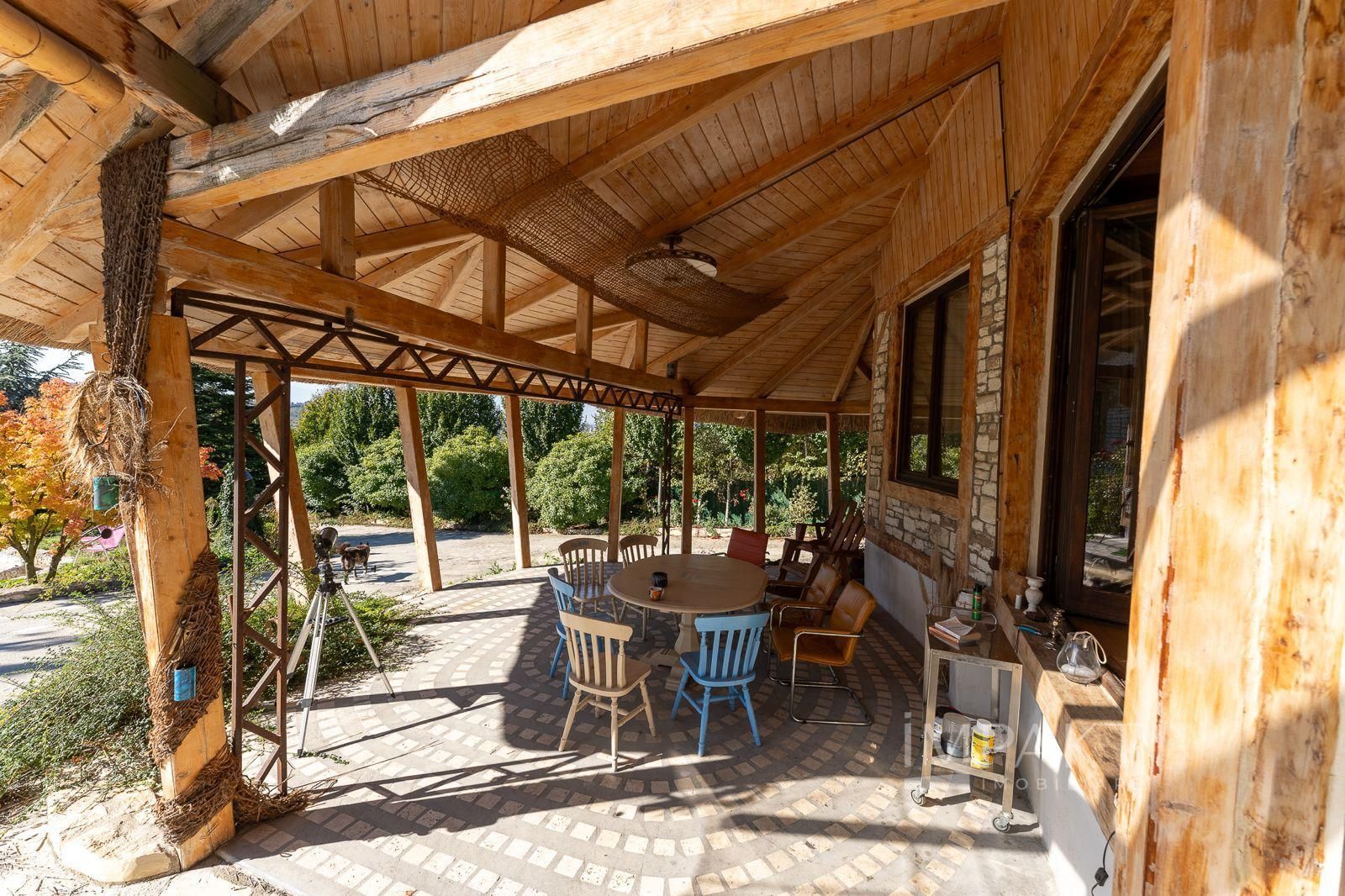 De vanzare casa unica pe teren de 3400mp, cu iaz si gradina - Borhanci - Poză 5