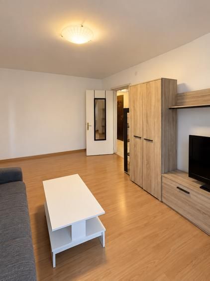 De vanzare apartament 3 camere zona Gorjului/Lujerului - Poză 6