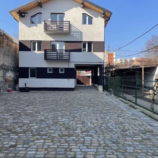 Închiriez clădire nouă - Poză 1