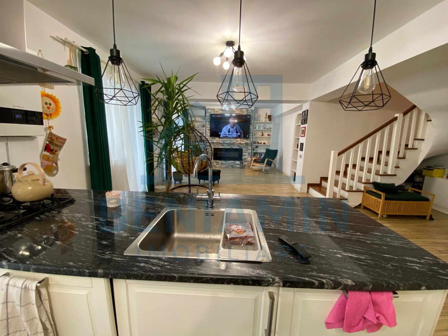 Apartament pe 2 nivele 133mp curte terasa George Enescu bloc nou - Poză 5