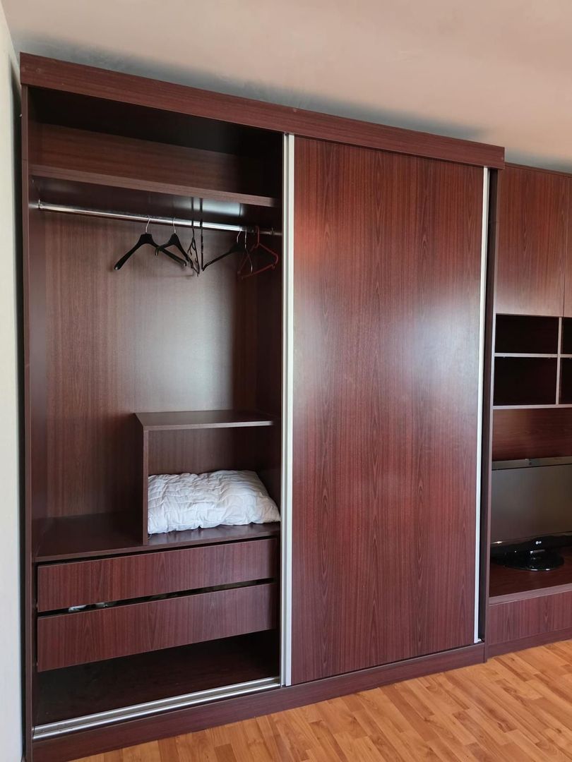 Garsonieră spațioasă Ozana, parcare, centrală proprie, balcon, pet friendly - Poză 7