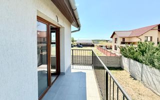 Preț redus 10.000 Eur | Casa finisata, teren 450 mp, in Pecica - Poză 3