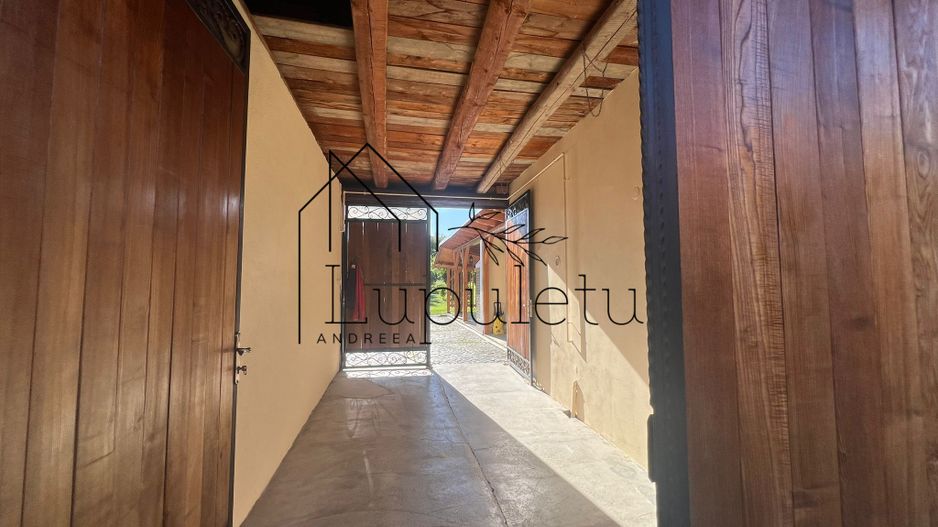 Casa de Vanzare Rasinari | 6 Camere | 200 MPU | Teren 979 MP | - Poză 41