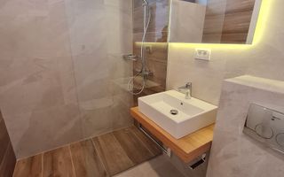 Minimalist în Timișoara - Poză 19