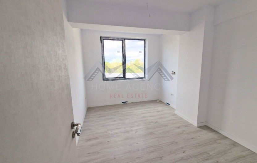 Apartament 2 camere Otopeni central | include TVA și parcare - Poză 5