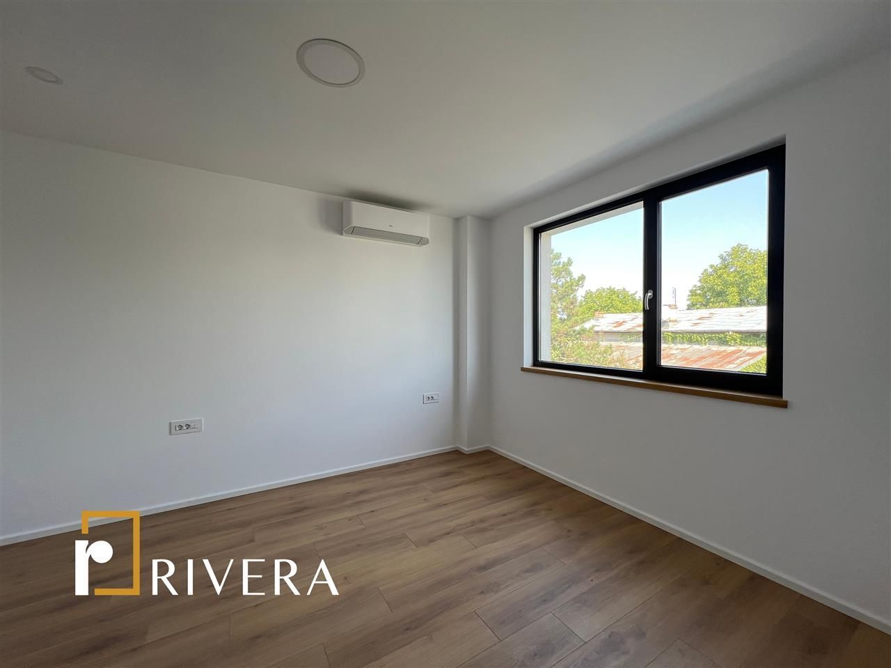 Casa 5 camere | Finalizata | Bulevardul Pipera | Pret PROMOTIONAL - Poză 11