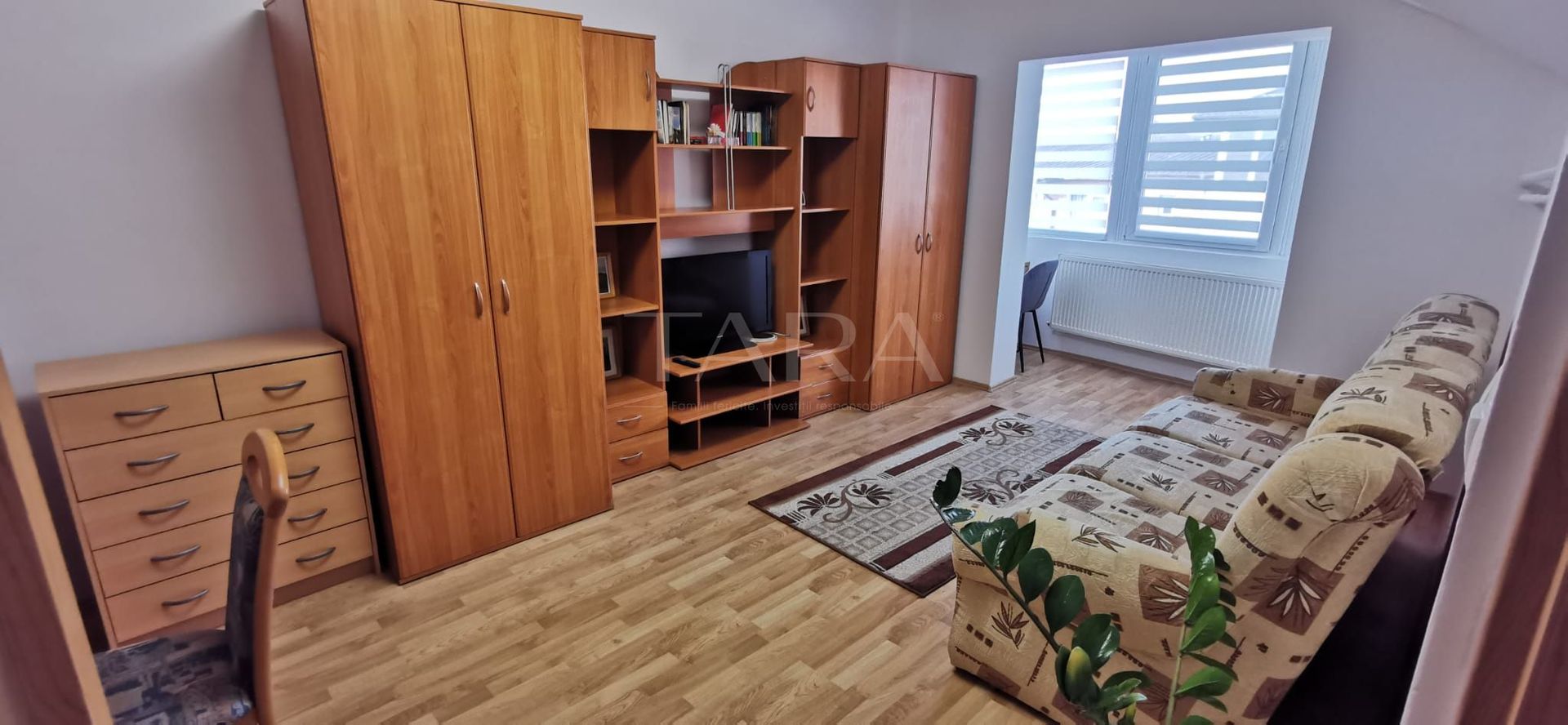 Apartament 2 camere decomandat, zona Petrom Baciu, mansardă înaltă. - Poză 1