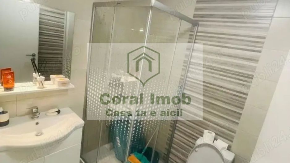 Vand apartament 3 camere - Poză 3