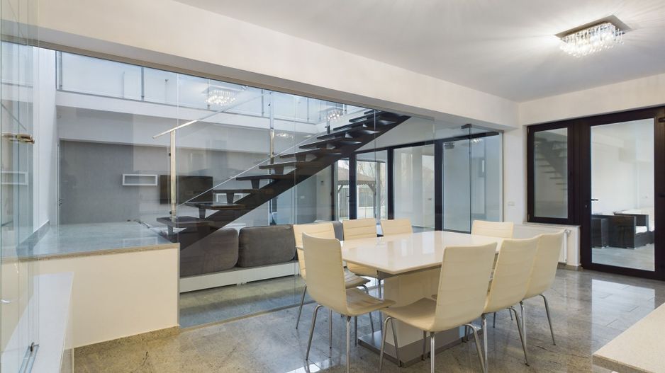 Vilă de lux cu două locuințe, în Dumbrăvița – Locație Excelentă! - Poză 3