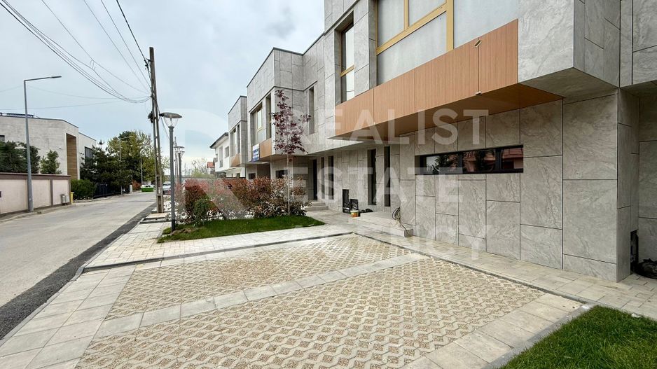 Vilă sustenabilă - panouri fotovoltaice, pompe de căldură, Pipera - Poză 2