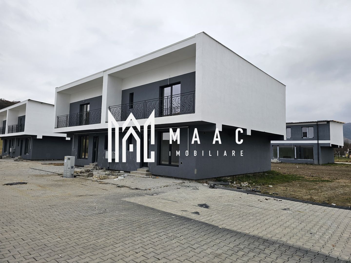 Black Friday | Duplex | 110 MPU | 264 MP Teren | Predare La Alb | Tropinii Noi - Poză 1