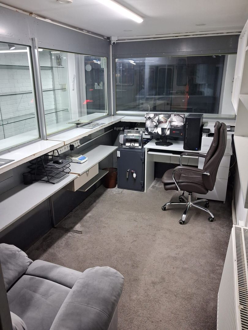 Spațiu comercial complet echipat - Poză 3