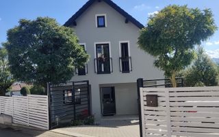 Casa individuala 4 camere 2 bai si teren 573 mp in Bavaria Park - Poză 6
