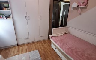 Apartament decomandat cu 3 camere, Calea Sagului - Poză 8