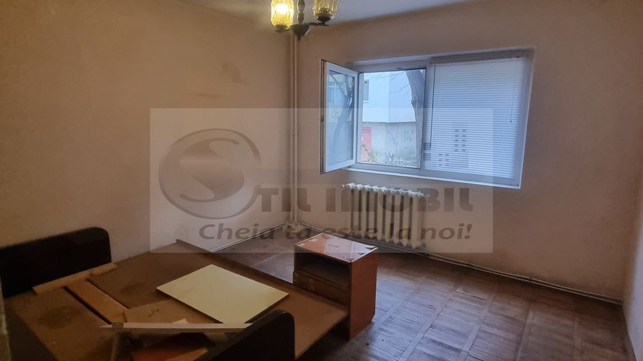 Lidl - Tudor Neculai - Apartament 4 camere decomandat - 80 mp ! - Poză 1
