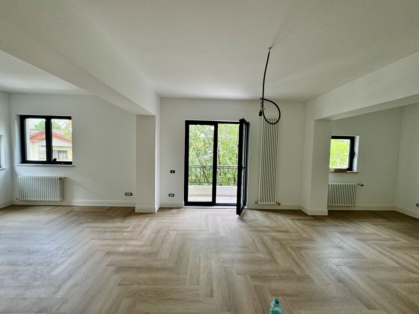 Primaverii vila 650 mp stil arhitectonic neoromanesc - Poză 17