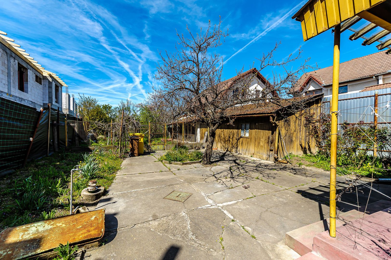 Casă veche cu teren generos într-o locație deosebită - oportunitate - Poză 3