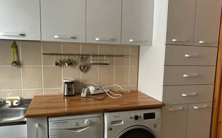 3 camere, etaj 1/4, foarte curat, liber! - Poză 1