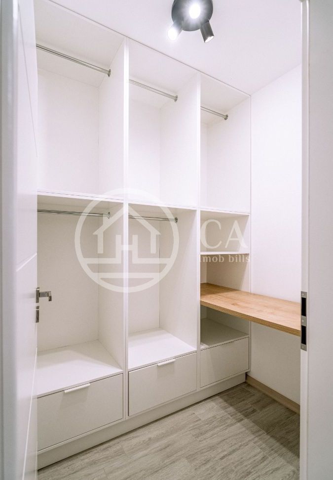 Apartament de închiriat cu 2 camere Ultracentral EAS, Oradea - Poză 12