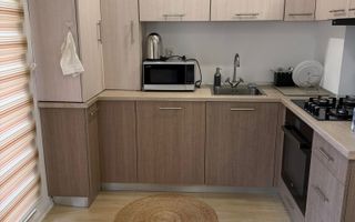 3 CAMERE +PACARE IN COSMOPOLIS - Poză 3