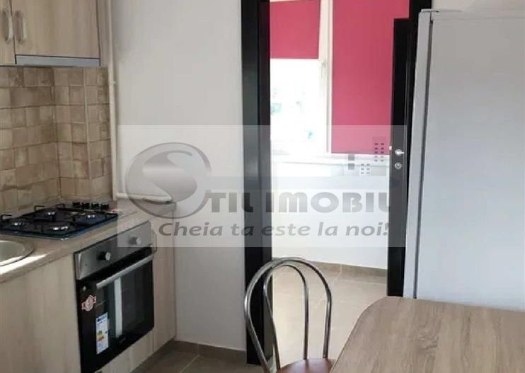Inchiriez apartament Boheme Residence-loc parcare 350 Euro - Poză 2