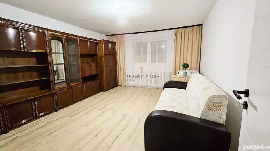 Casă individuală în Turnișor – 5 camere, garaj, teren 460 mp - Poză 10