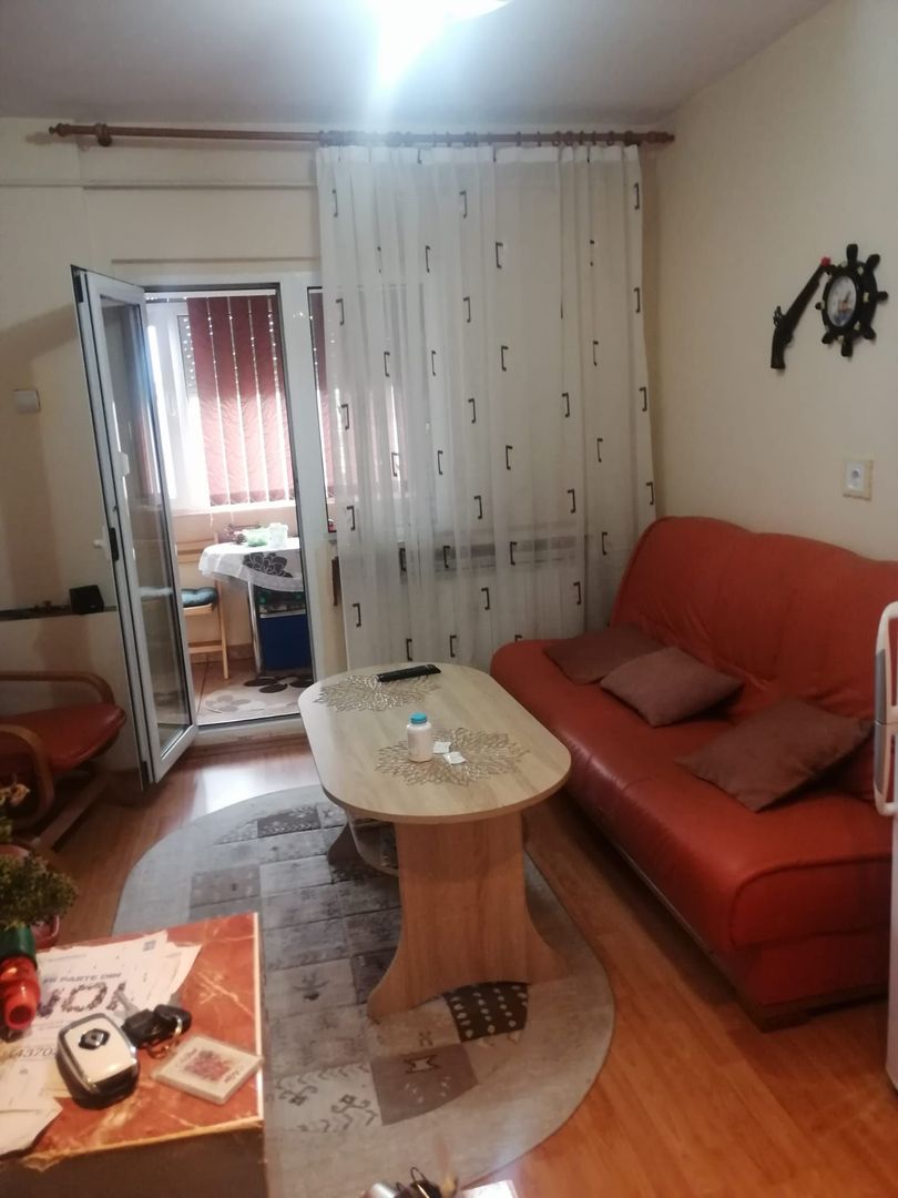 ofer spre vanzare  2 camere ,zona Independetei - Poză 4