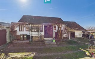 Casă cu 6 camere pe teren de 2029 mp – Miniş - Poză 3