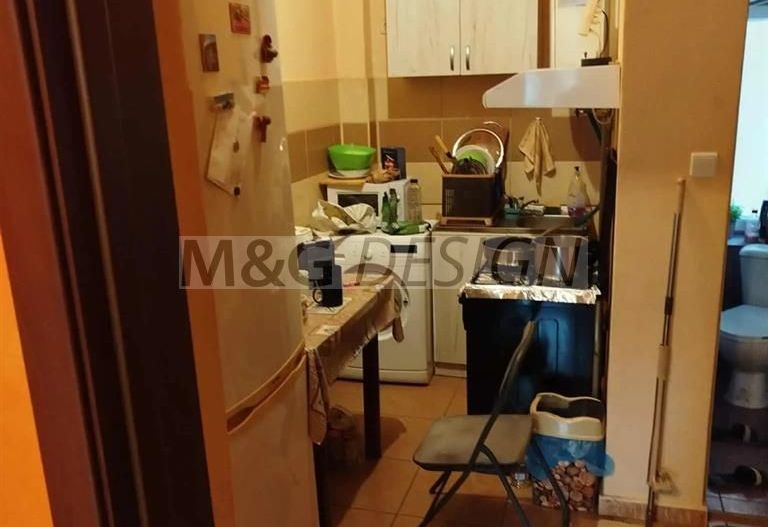 Garsoniera zona Fabric la curte - Poză 2