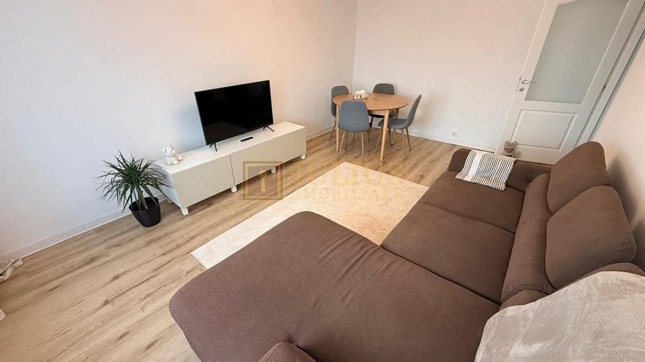 3 camere: 2 dormitoare, vis a vis de Uranus Plaza, apartament superb! - Poză 2