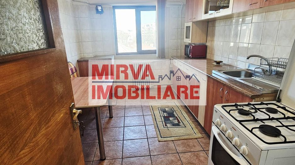 Apartament 2 camere Ultracentral, mobilat, utilat, decomandat - Poză 10