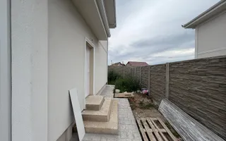Duplex in Sanandrei | Toate utilitatile | 2 bai | Poarta acces auto | - Poză 18