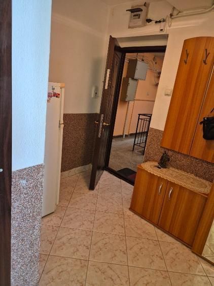 BRASADAS vinde ap 2 cam mobilat, utilat, imediat ocupabil. - Poză 6