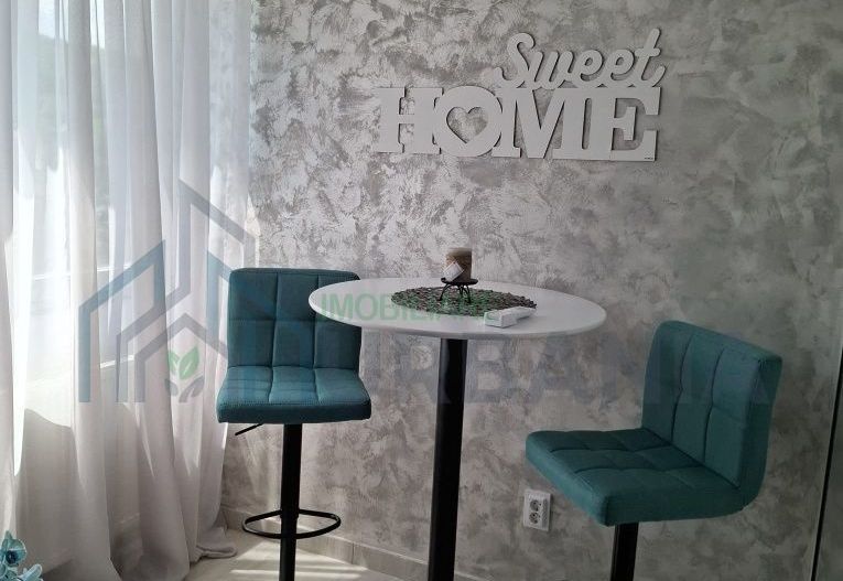 Garsoniera complet renovata, Galata, strada Vasile Urechia nr. 4, etaj 2 – 64.900 € - Poză 1