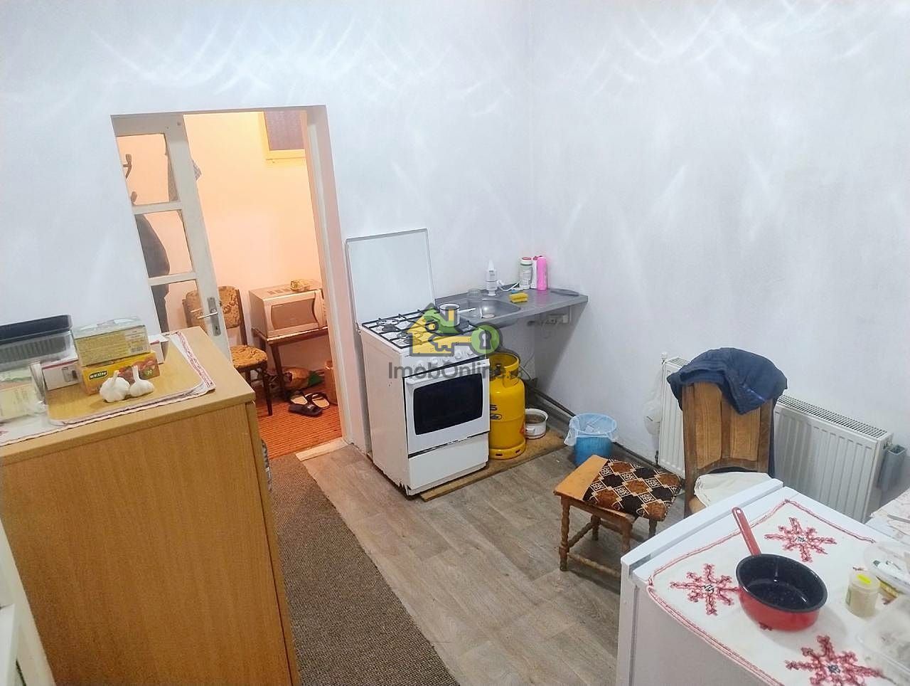 Casa individuala cu teren de 638 mp - zona Giroc - Poză 8