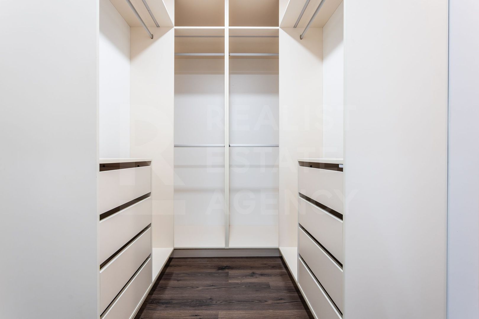 Vânzare, apartament, 2 camere, str. Regina Elizabeta, Durlești - Poză 13