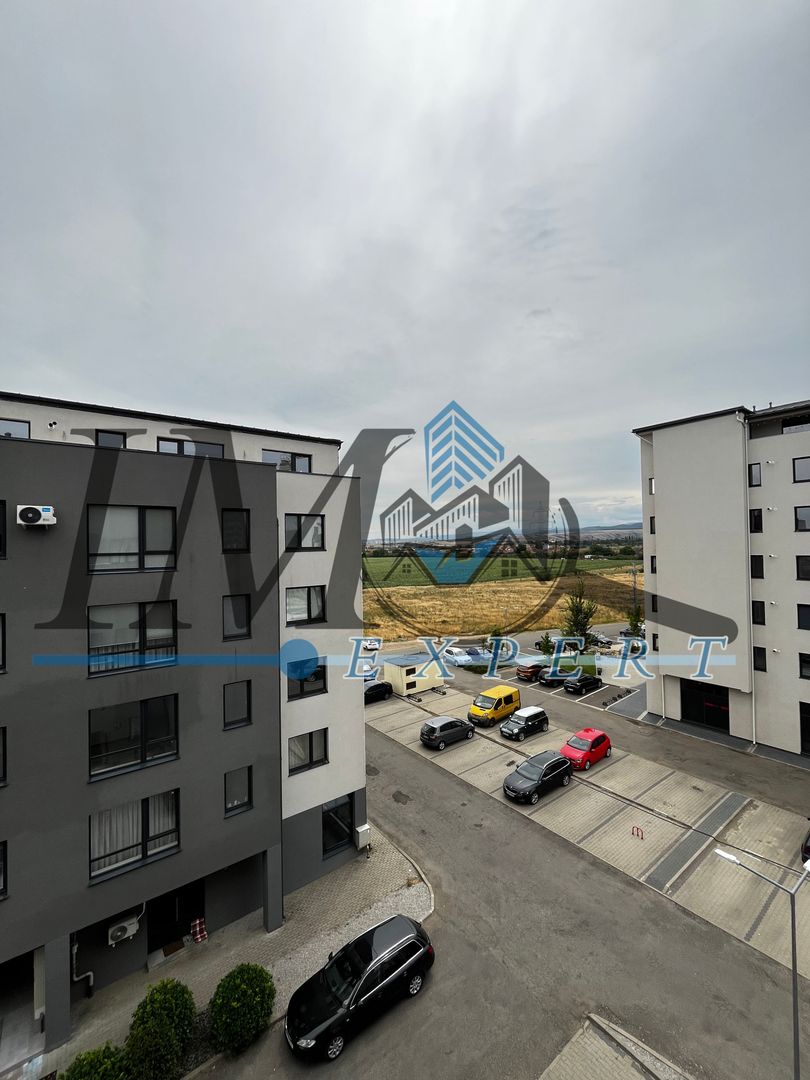 Apartament cu 3 camere de vânzare zona San Casa Kaufland - Poză 8