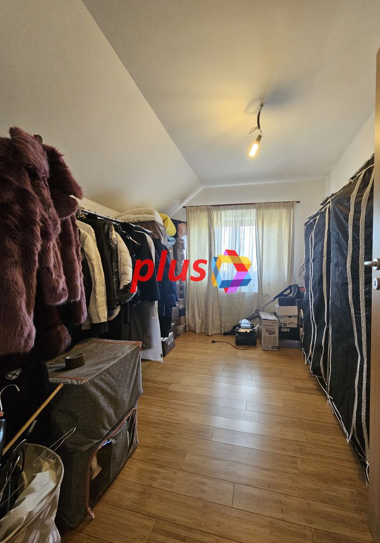 Casă individuala Tractorul 270 mp , zona Coresi - Poză 28