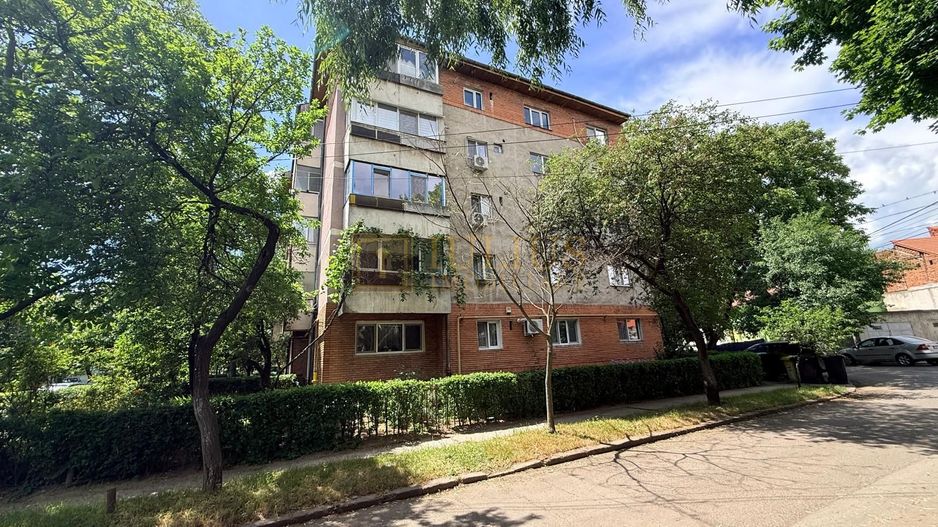3 camere| 2 bai| se doreste familie, cuplu| 2 balcoane,| centrala| - Poză 22