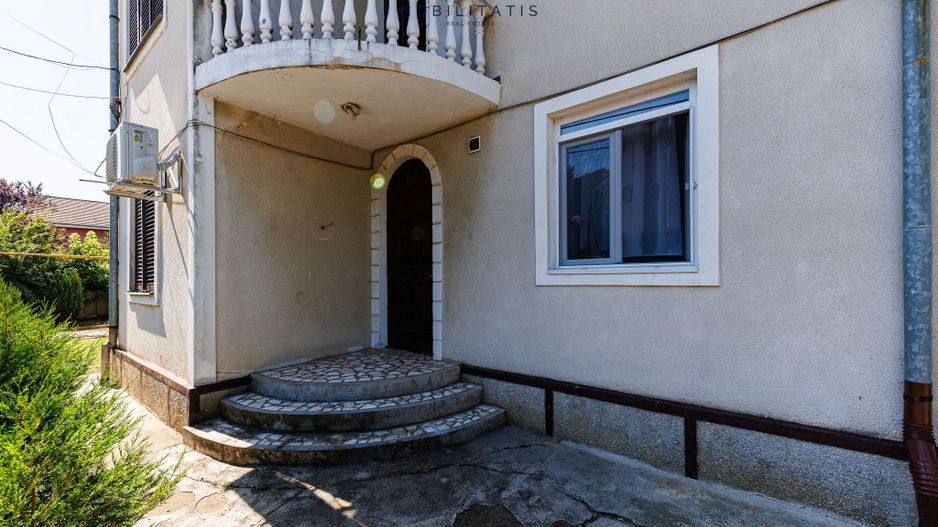 Vânzare casă individuală cu potențial extraordinar în Dumbrăvița - Poză 8