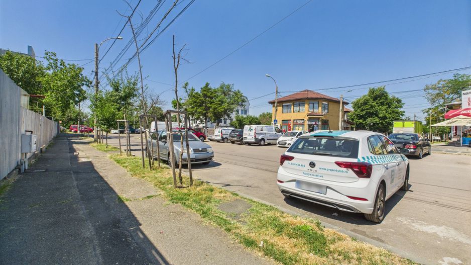 Casă cu 4 camere pe Bd. Laminorului – modernă și întreținută - Poză 28