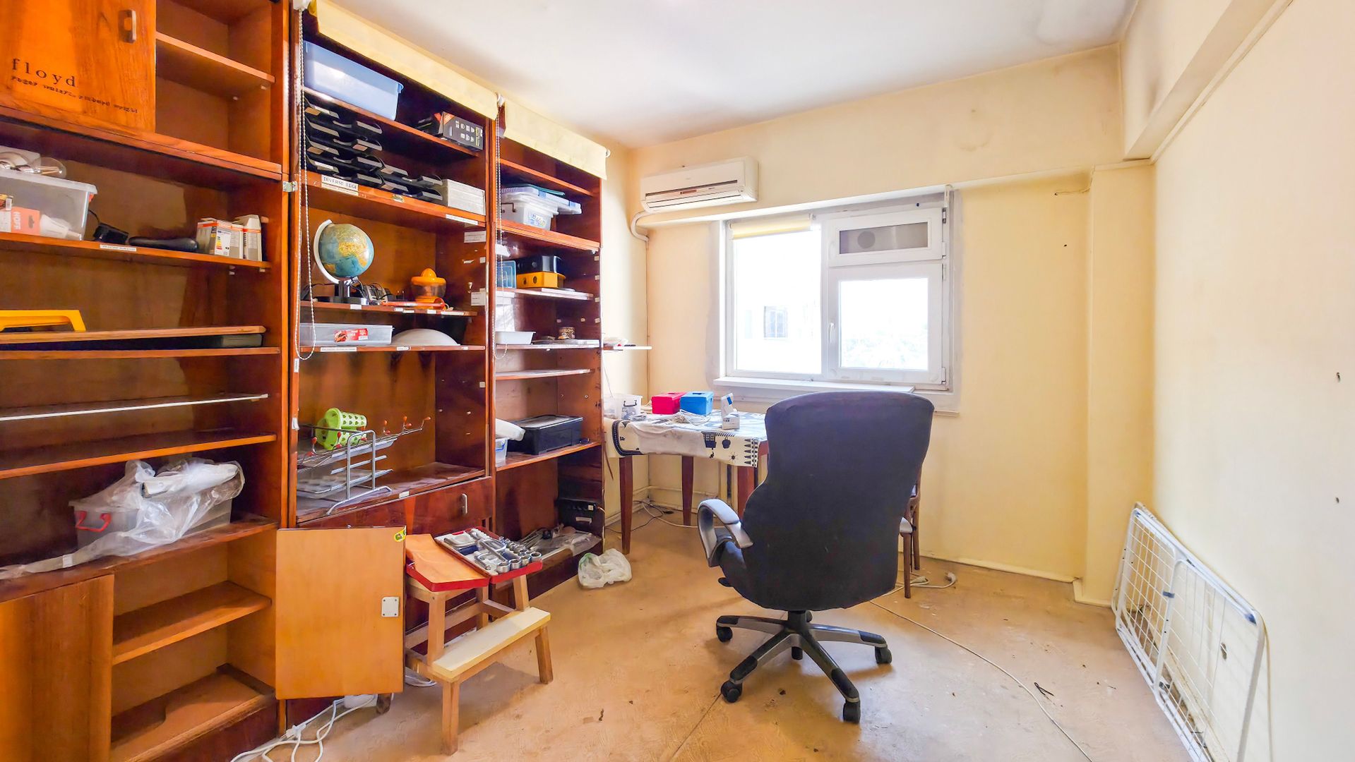 Apartament 4 camere, 2 băi, 2 balcoane, bloc reabilitat - Poză 3