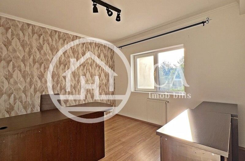 Casă de închiriat cu 5 camere în Cartierul Europa, Oradea - Poză 10