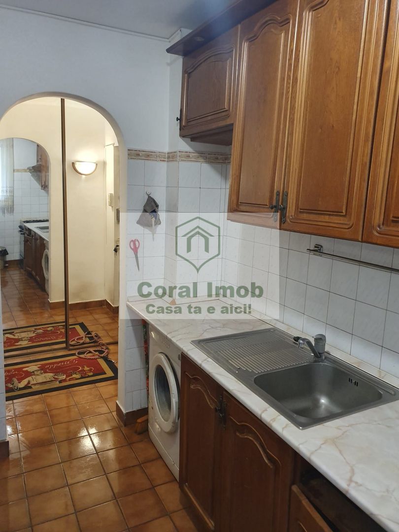 Vanzare un apartament de  2 camere in zona Obor, - Poză 4